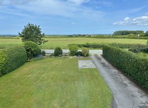 Photo 16- click for photo gallery